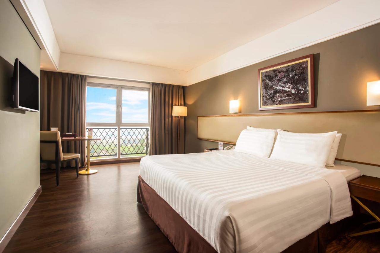 Swiss-Belhotel Богор Екстер'єр фото