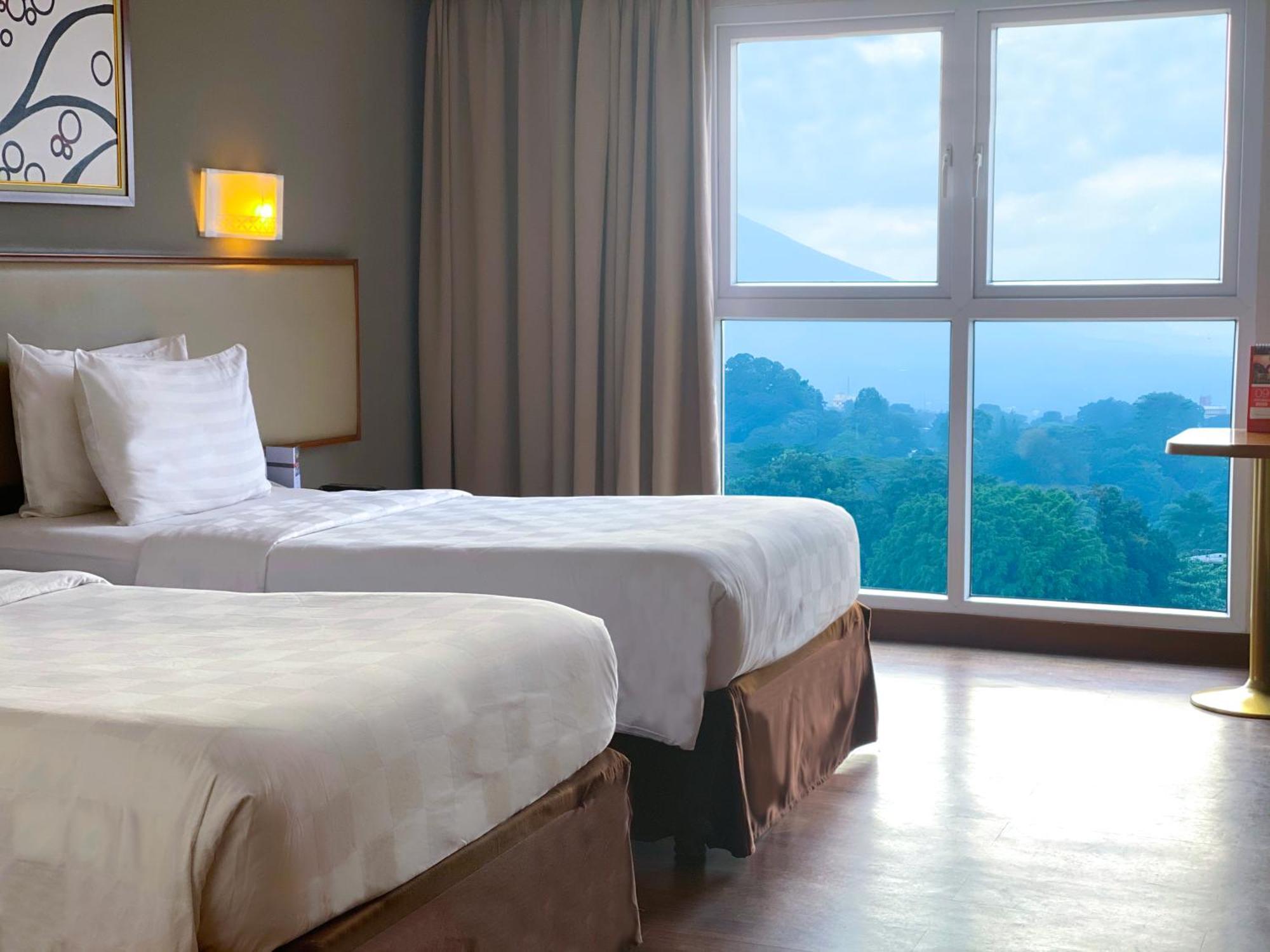 Swiss-Belhotel Богор Екстер'єр фото